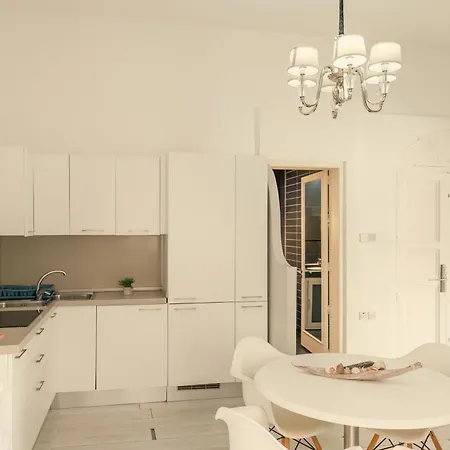 Iprime Apartment *