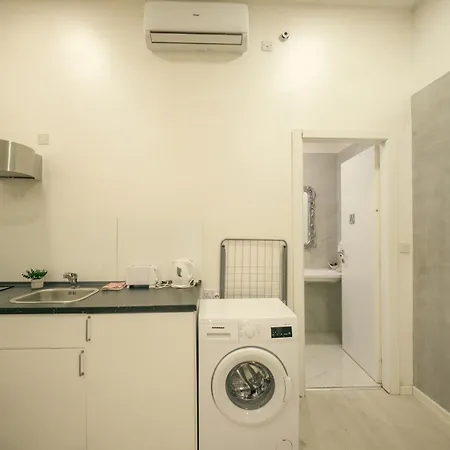 Iprime Guest house *
